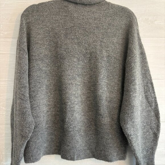 H&M Chunky Gray Turtleneck sweater Size M - Picture 4 of 4